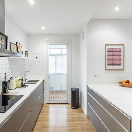 Apartamento Charming Duplex In *