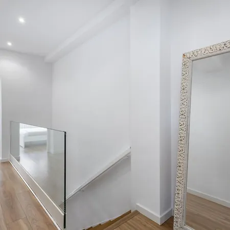 Charming Duplex In Apartament